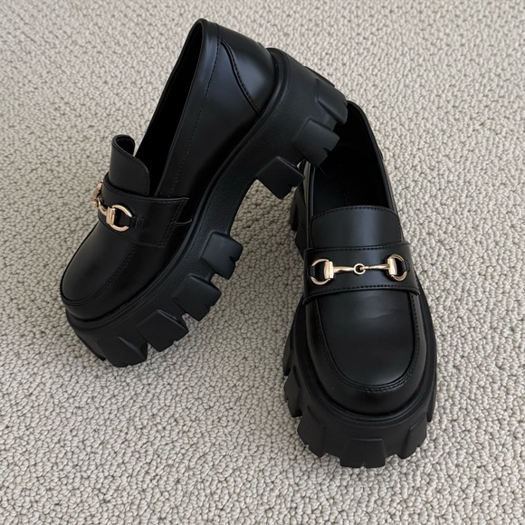 Princess Polly Penny Lane Platform Loafers - Picture 2 of 13